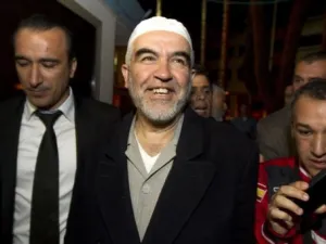 كان صلاح امضى تسعة اشهر في السجن 