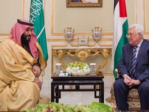 كانت تقارير إعلامية تحدثت عن أن السعودية خيرت عباس بين القبول بـ"صفقة القرن" أو الاستقالة 