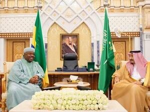 آخر ظهور للرئيس الغابوني كان مع الملك سلمان في 24 تشرين أول الماضي بالرياض 