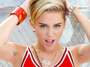 المغنية الأمريكية الشهيرة مايلي سايرس