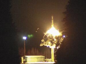 نشرت فضائية العربية الخبر مقتضبا