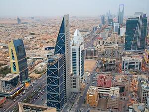The new model protects the rights of tenants and landlords by having both parties sign a rental agreement via the Saudi "Ijar" network. (AFP)