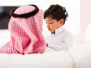 Children of Saudi families spend an average of four hours daily on smart devices, according to a recent survey. (Shutterstock)