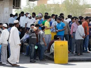 The Saudi Ministry of Labor has closed down 14 recruitment offices permanently and 40 others temporarily for various violations. (AFP/ Fayez Nureldine)