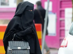 رسم تأشيرة الدخول المتعدد للمملكة أصبح 8 آلاف ريال
