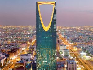 A number of Qataris have denounced the Saudi and Emirati authorities’ biased treatment against them