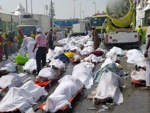 ايران تطلب اشراكها في التحقيق حول التدافع في مكة