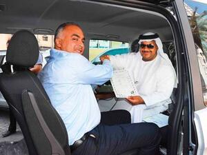 The new service is aimed at helping customers save time by providing them with a fully-equipped van with internet services, laptops, and technology, with the service available 24/7. (Courtesy of Sharjah Chamber)
 The new service is aimed at helping customers save time by providing them with a fully-equipped van with internet services, laptops, and technology, with the service available 24/7. (Courtesy of Sharjah Chamber)