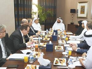 تقرر خلال الاجتماع عمل دراسة تحليلية لتحديات ومقترحات قطاع الفنادق كافة من خلال استبيان إلكتروني لمنتسبي القطاع للوقوف على نتائج هذه الدراسة ووضع خطة عمل لتحقيقها.