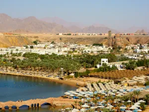شرم الشيخ بلا سياح بريطانيين حتى منتصف العام - ارشيف 