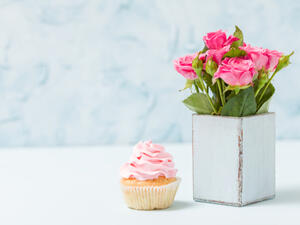 يعطى اللون الوردي شعور بالبهجة (shutterstock.com)
 يعطى اللون الوردي شعور بالبهجة (shutterstock.com)