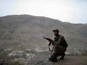 Pakistani soldiers (Shutterstock)	