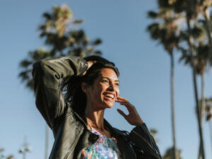 نقدم لك وصفة طبيعية، تعيد إليك لون البشرة الطبيعي سريعًا (shutterstock.com)
