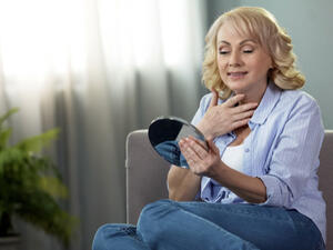 وصفات سهلة وسريعة لشد الرقبة (shutterstock.com)
