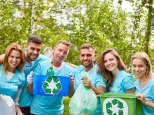 القضايا البيئية تحتل جزءا مهما من حياة مواليد برج الدلو والحوت والعقرب  (shutterstock.com)
