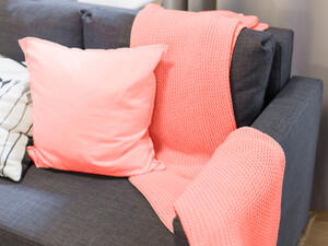 من الجميل أن يضفي المرء على منزله بين الفينة والأخرى نوعاً من التميز من خلال إدخال ألوان جديدة من الجميل أن يضفي المرء على منزله بين الفينة والأخرى نوعاً من التميز من خلال إدخال ألوان جديدة