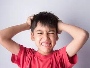 لا يعد القمل دليلا على عدم النظافة (shutterstock.com)
