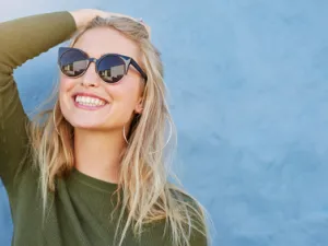يجب عليهم الاهتمام بتناول الأطعمة الصحية في جميع مراحلنا العمرية (shutterstock.com)
