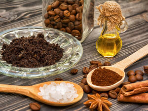 ماسك القهوة و زيت الزيتون لنضارة البشرة  