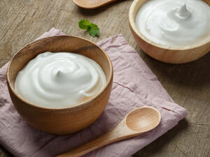 وصفة سهلة ومجربة مكوناتها من مطبخك لتفتيح بشرتك  (shutterstock.com)
