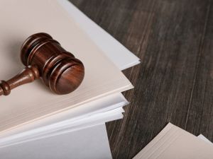 After listening to woman's arguments, the judge granted divorce, leaving the man shocked (Shutterstock/File)