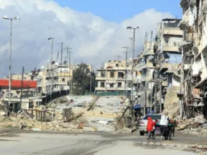 الجيش السوري يقطع الطريق الوحيد إلى مناطق المعارضة في حلب - ارشيف 