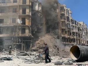 الأمم المتحدة تصنف أحياء شرقي حلب بـ"المحاصرة" وجيش النظام يعلن تقليص ضرباته