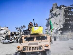 وصف التقرير تلك الصفقة بـ"سر الرقة القذر"