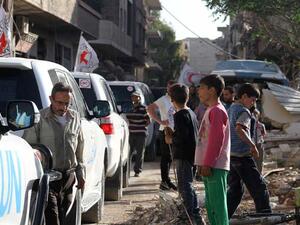 370 ألف نازح في مدينتي دير الزور والرقة منذ التدخل الروسي
