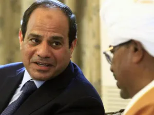 البشير يشارك في احتفالات نصر اكتوبر