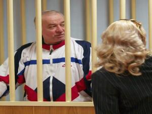 ورجحت موسكو أن غاز الأعصاب المستخدم في تسميم سكريبال وابنته ربما يكون مصدره بريطانيا أو جمهورية التشيك أو سلوفاكيا أو السويد.

