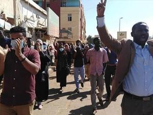 الحزب الحاكم بالسودان أكد على الاهتمام بقضايا الشباب والأجيال الصاعدة في التشغيل والتوظيف