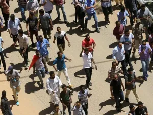 يشهد السودان احتجاجات مستمرة مناهضة للحكومة
