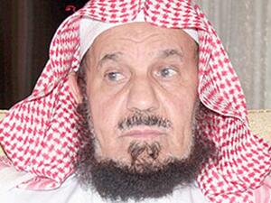 قال المنيع إن "ولاية الرجل على المرأة هو في سبيل مساعدتها، وليس تسلطا عليها"