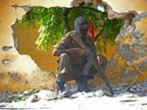 3 قتلى في اعتداء استهدف سيارة موظف امني في مطار مقديشو - ارشيف 