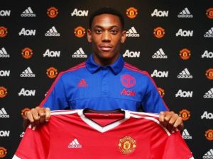 أنتوني مارتيال