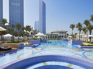 From the hotel’s prime location on the Abu Dhabi Corniche, the thrill of the world’s fastest motorsport series will be felt with the Abu Dhabi Red Bull Air Race 2018 opening a new World Championship season.