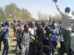 أزمة خبز في السودان تهدد برفع سعره
