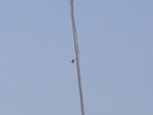 سقوط طائرة حربية يرجح أنها سورية قرب الحدود