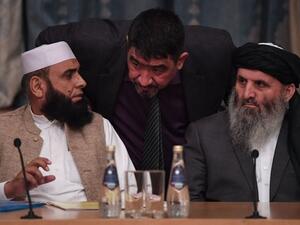 يأتي اللقاء بالرغم من إعلان طالبان مسؤوليتها عن هجوم استهدف الثلاثاء قاعدة للاستخبارات الأفغانية 