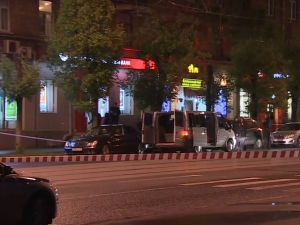 احتجاز رهائن داخل بنك في موسكو
