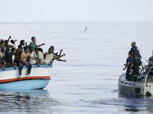 السودان تعتقل أحد أكبر مهربي البشر وترحله إلى إيطاليا

