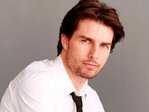 النجم العالمي توم كروز