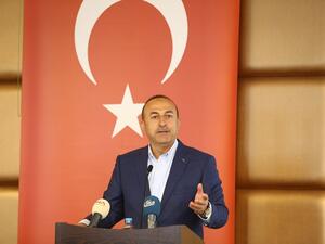 خصصت الحكومة التركية حسابات بنكية من أجل التبرعات المادية عبرها
