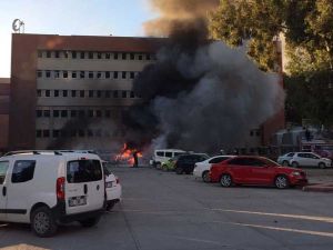 انفجار قوي أمام مقر محافظة أضنة في جنوب تركيا يسفر عن قتيلين