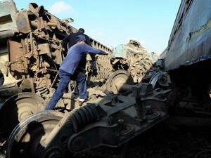 Egyptian security forces in a place of in train collision (AFP/File Photo)