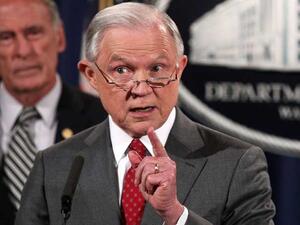  المحقق الخاص مولر يحقق في انتقادات ترامب لوزير العدل
