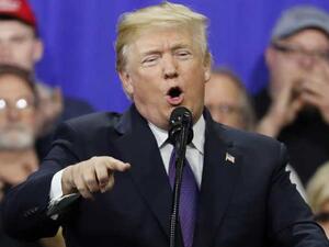 الرئيس الأمريكي دونالد ترامب 