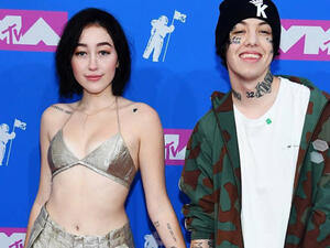  Xan had accused Cyrus of cheating (Source: noahcyrus / Instagram ) 