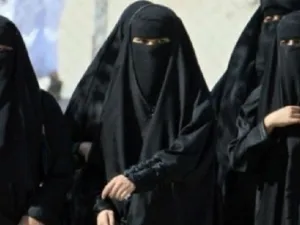 تونس.. الكشف عن خلية إرهابية نسائية